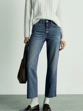 MANGO Blanca Straight-Fit Cropped Distressed Jeans
